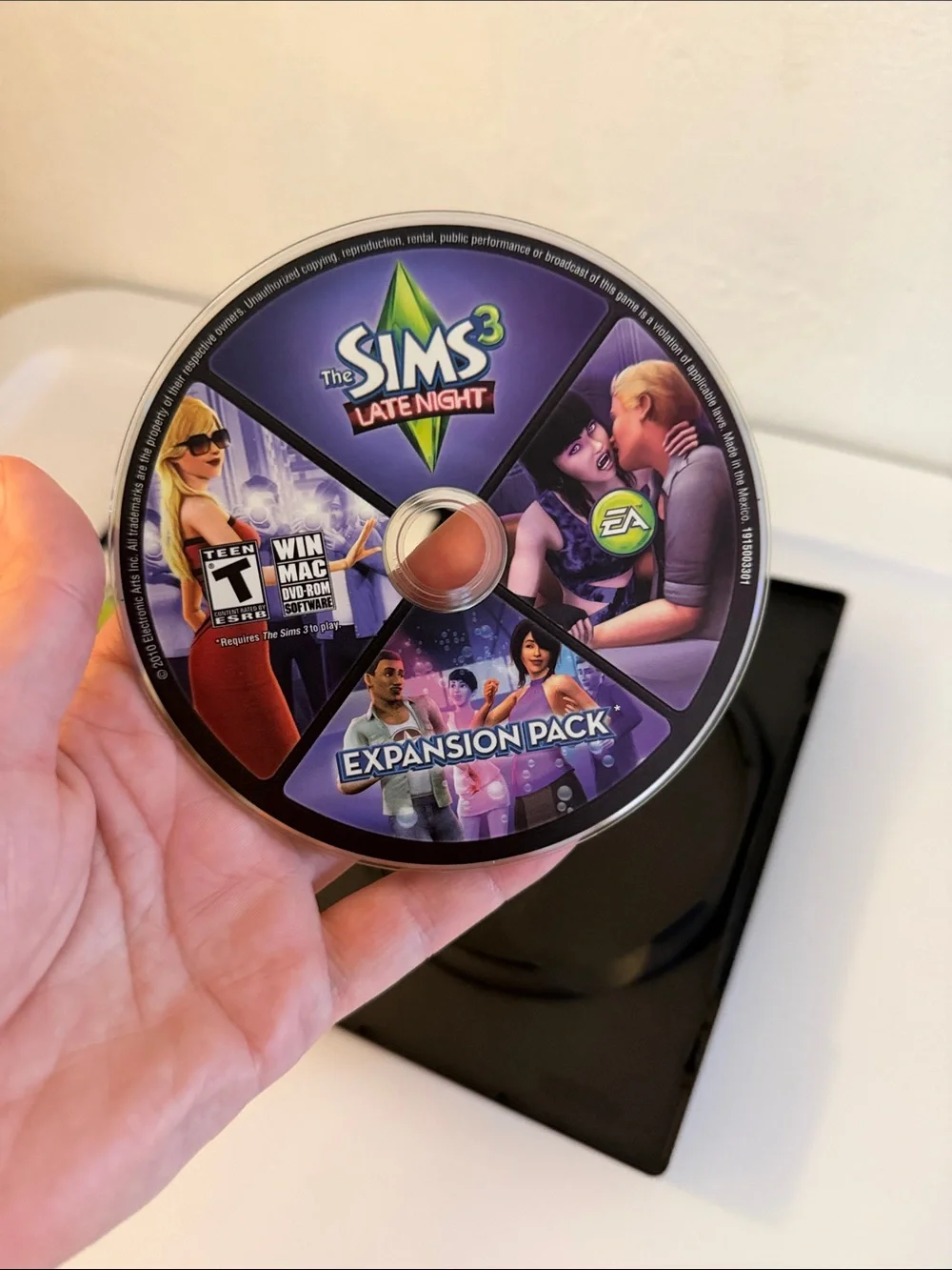 The Sims 3 & Expansion Lot EA Win PC Mac DVD Rom Set Starter Pack Late Night CIB